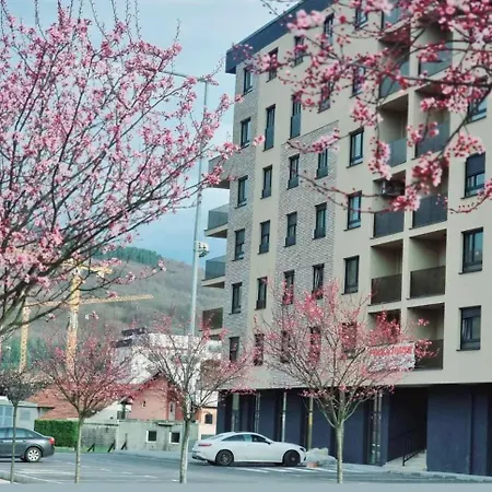 Apartment I&i